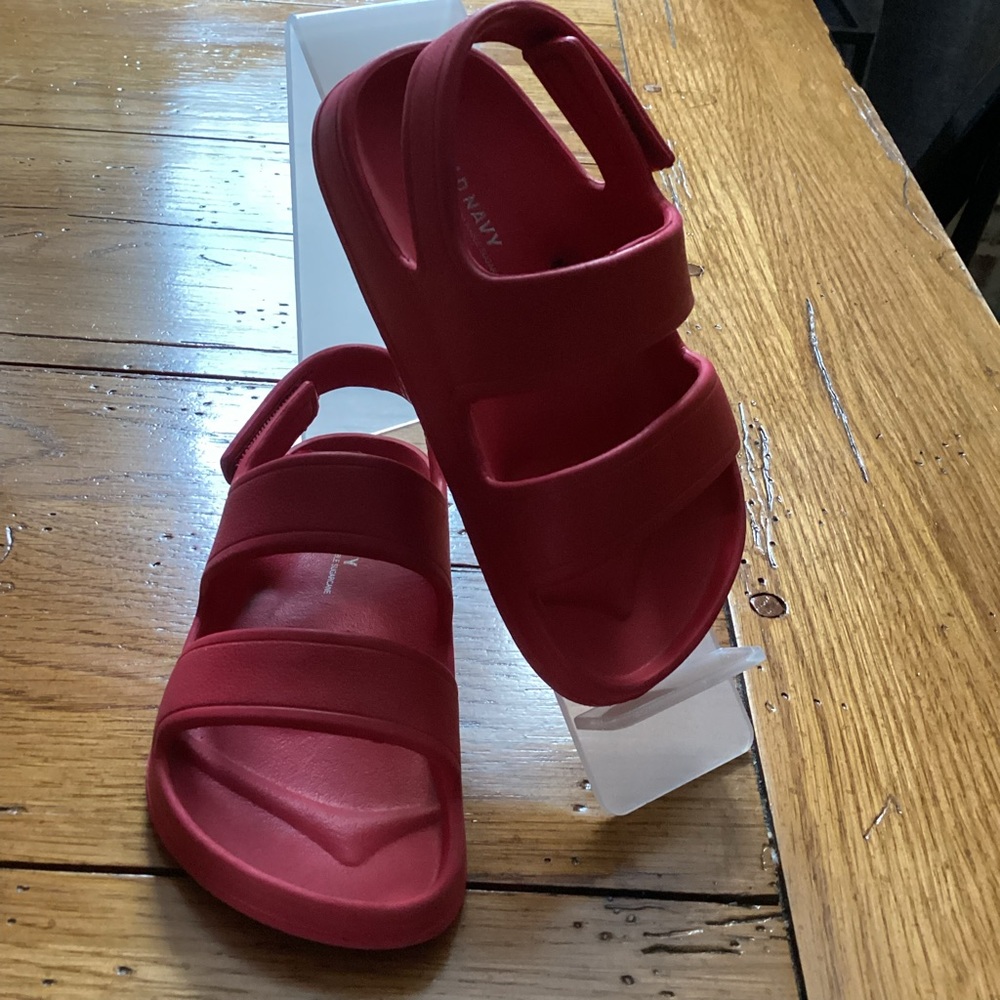 Old Navy red sandals